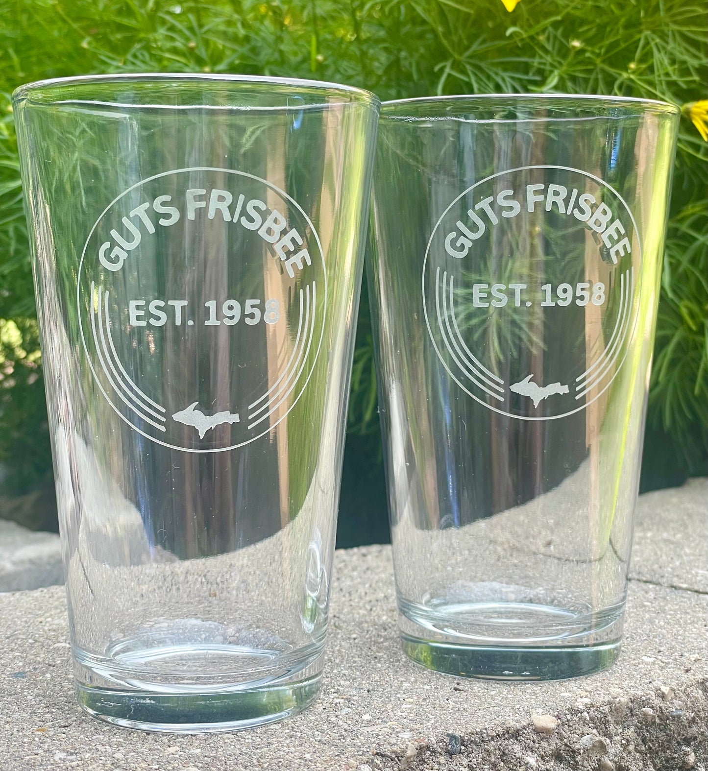 Guts Frisbee Est. 1958 Pint